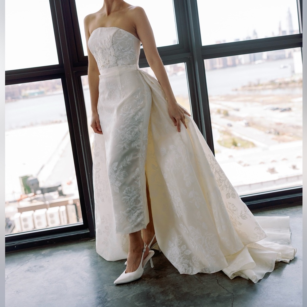 J. Andreatta Aurora gown